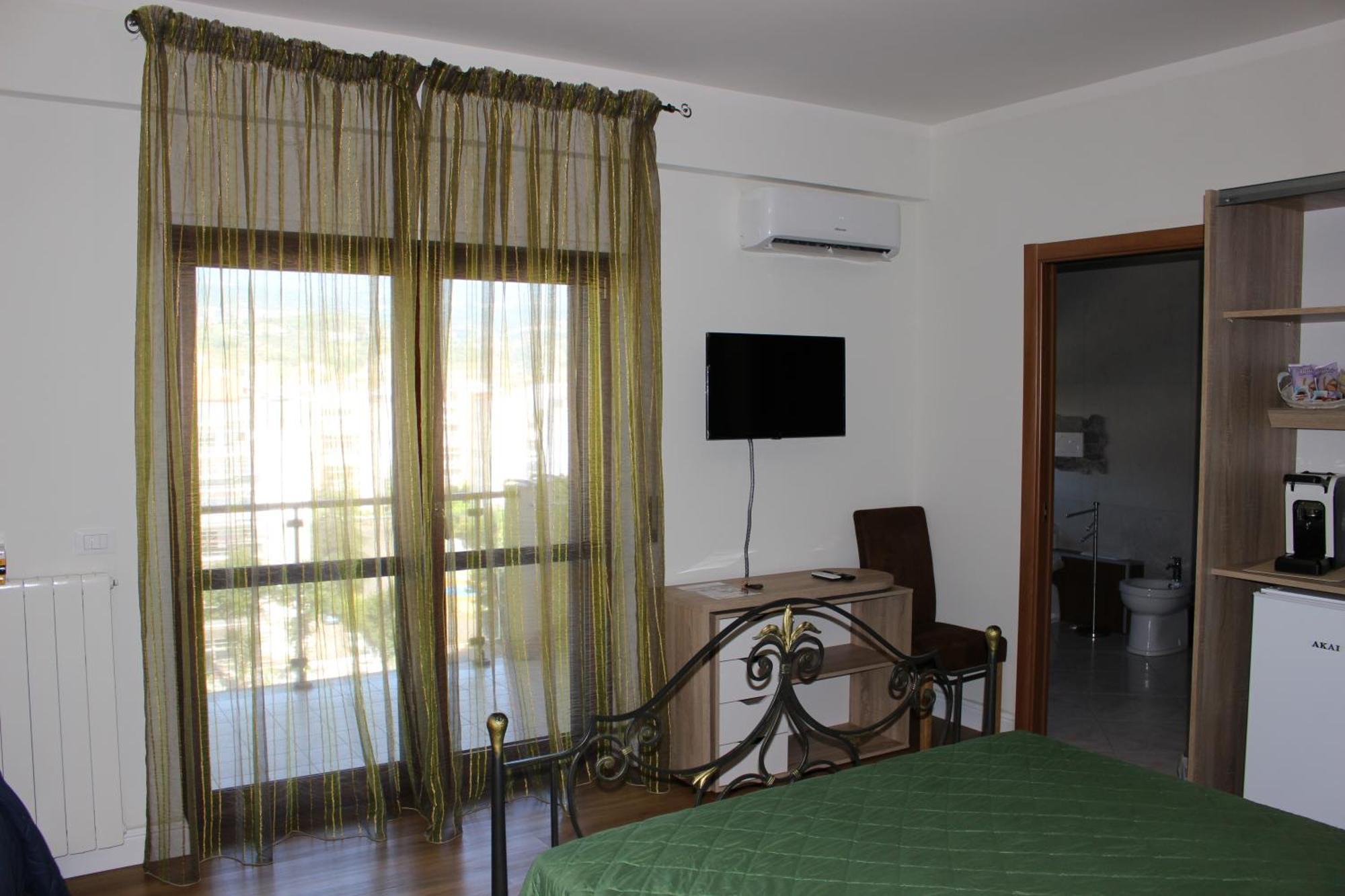 La Casa Di Giusy Bed & Breakfast Cosenza Ngoại thất bức ảnh